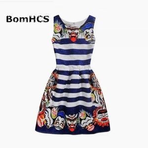 NWT Women printed carnaval dress sleeveless